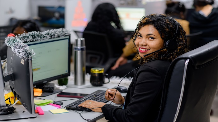 une collaboratrice de Serenity - externalisation télésecrétariat médical - Serenity