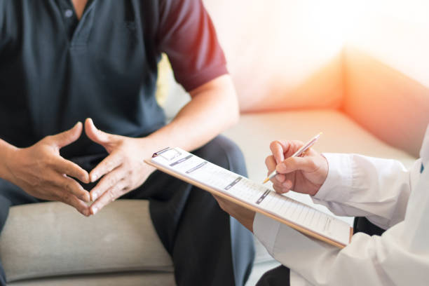 un patient qui consulte un psychiatre - Accueil téléphonique psychologue et psychiatre - Serenity